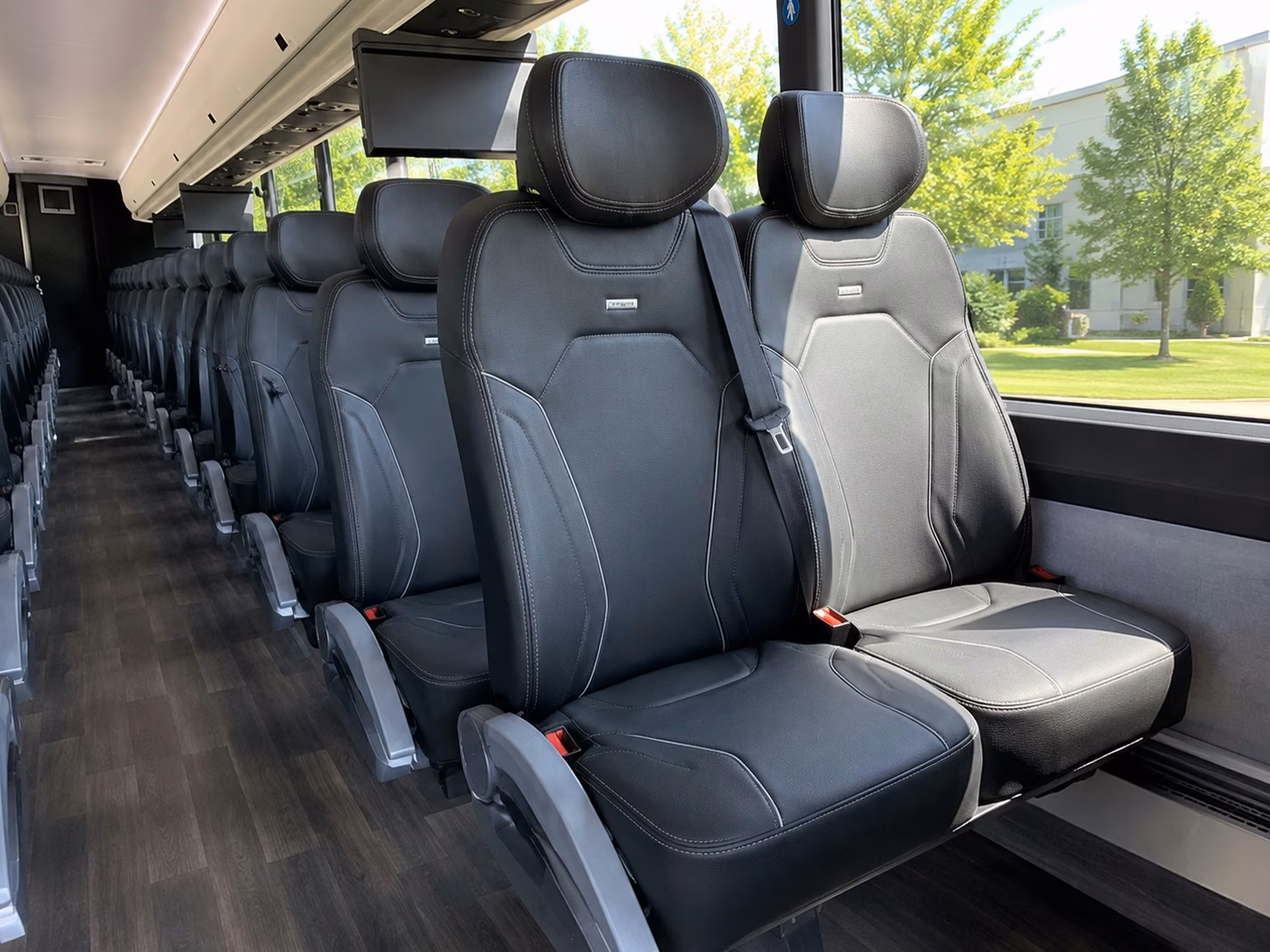 charter bus rentals for ranch and barn weddings near idaho falls