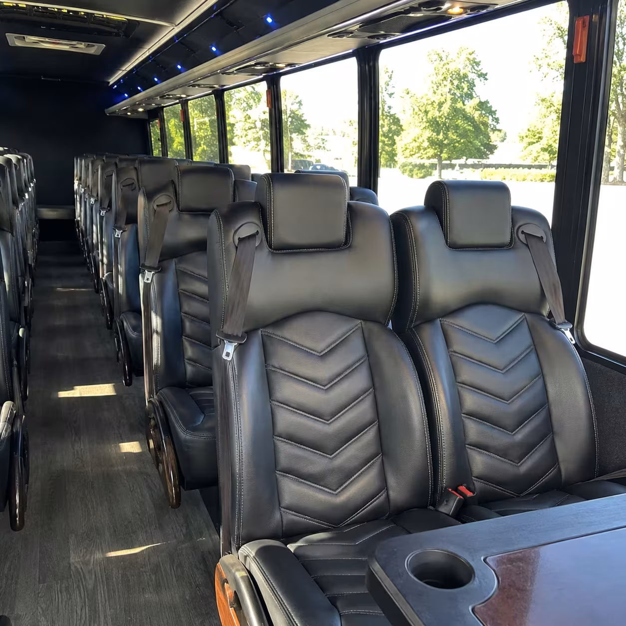 idaho falls 25 passenger minibus rental