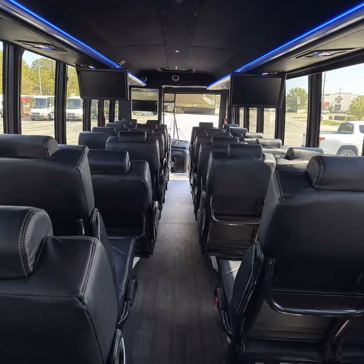 idaho falls 30 passenger minibus rental